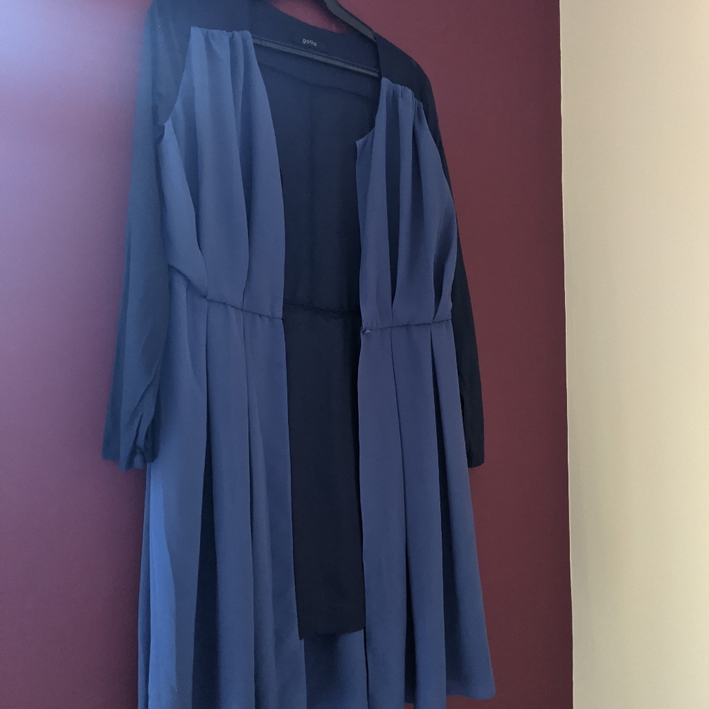 Gotta layering cover dress shirt